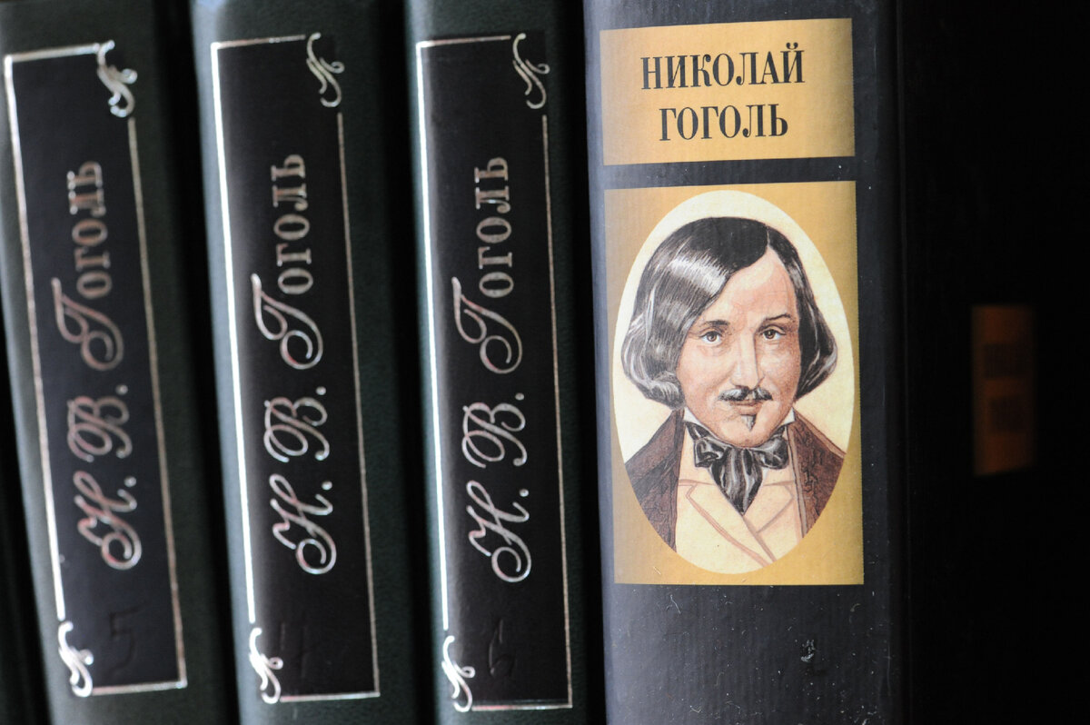 Европол накрыл банду опасных преступников, воровавших старинные русские  книги | Baltnews | Дзен