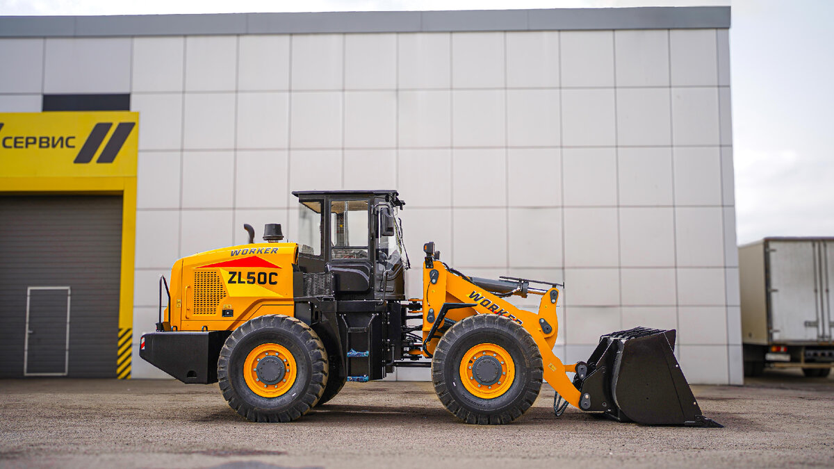 Фронтальный погрузчик WORKER ZL50C