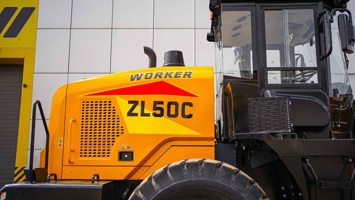 Фронтальный погрузчик WORKER ZL50C