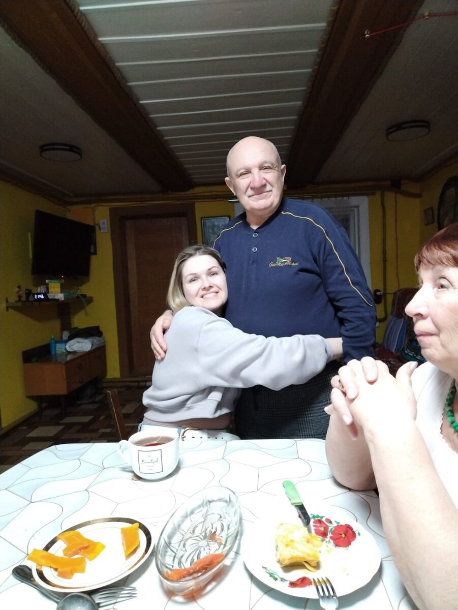 Надо срочно запретить рекламу прокладок и тампонов. Месячные — это то ...