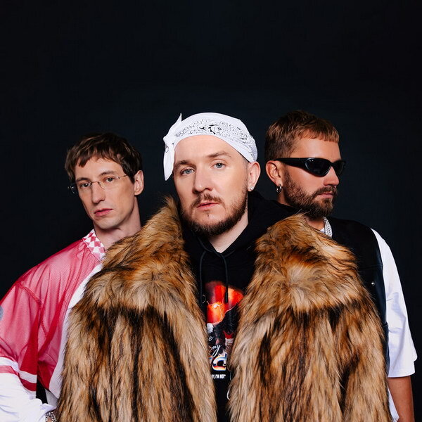     «Хлеб» поделил гастрономические песни с «Дискотекой Аварией»