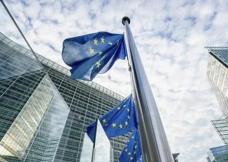    Politico: страны ЕС переругались из-за того, что не могут поделить российские активы