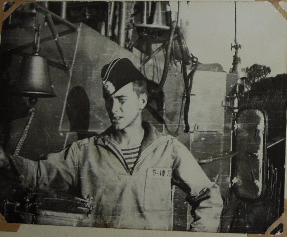    В 1974 году. Владимир Чикалев в армии. До памятной встречи - несколько месяцев. Фото - архив семьи.