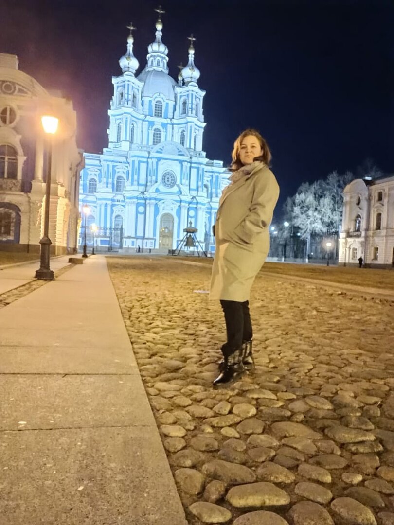 Воскресенский Смольный собор