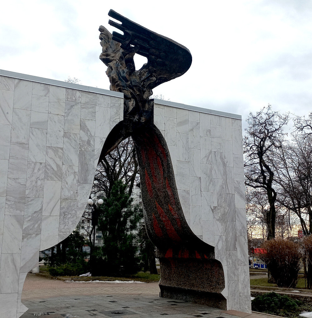 «Мемориал участникам ликвидации последствий аварии на ЧАЭС» Донецк. Фото 2024 год