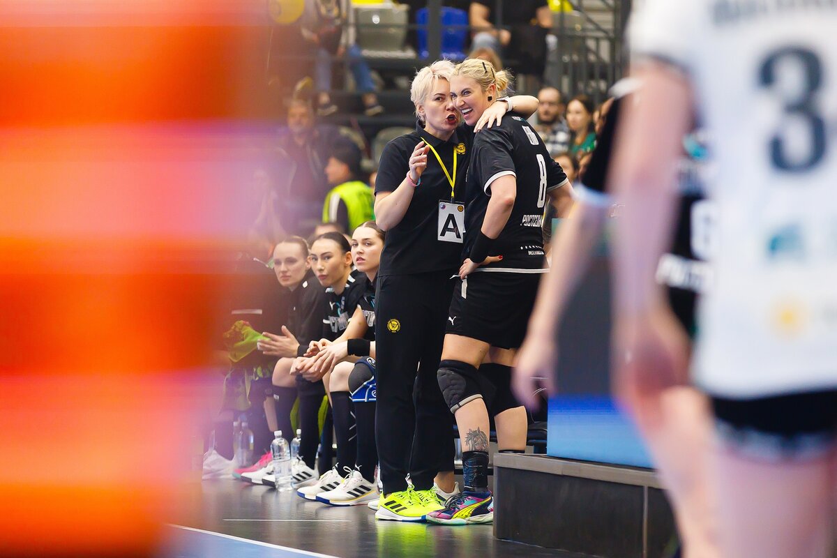 Анна Сень и Дибирова Ирина Викторовна 