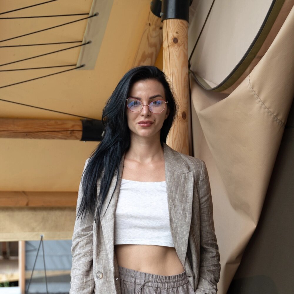 Жанна Кира, президент Ассоциации глэмпингов