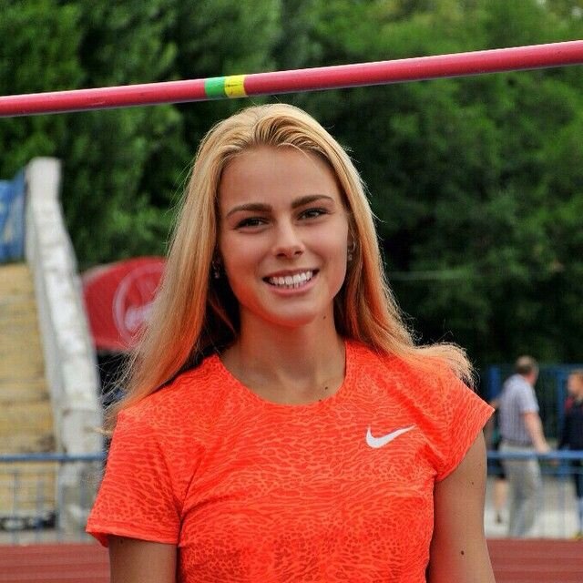 Юлия Левченко (Украина) - легкая атлетика, прыжки в высоту.   ЕЩЕ ПО ТЕМЕ:  -2