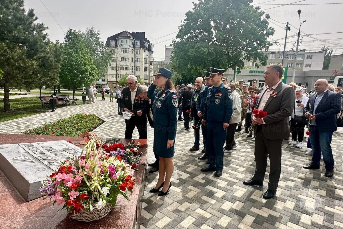 Сотрудники спасательного ведомства Ставрополья почтили память жертв и героев  аварии на Чернобыльской АЭС | МЧС Ставрополья | Дзен