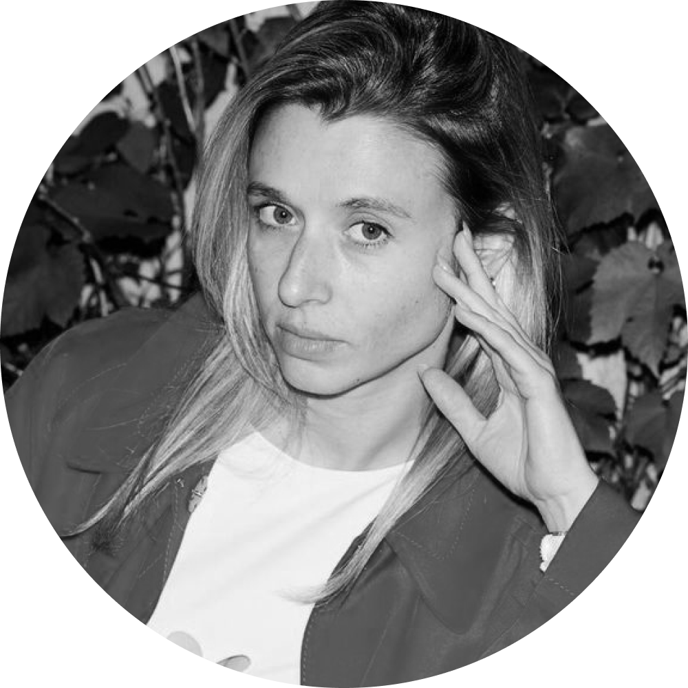    Карамельные банты на куличах и яйца в прозрачном шифоне: выбираем сет-дизайн на Пасху (фото 1)