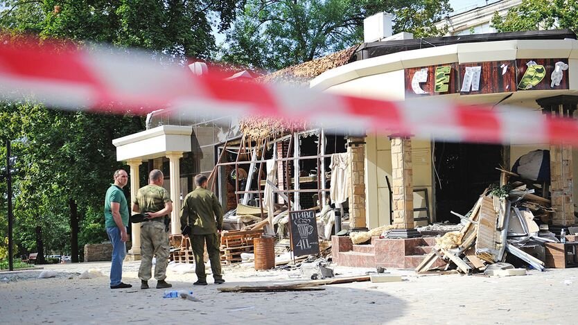 Разрушенный взрывом ресторан "Сепар", где 31 августа 2016 года был убит Александр Захарченко. Фото: afp
