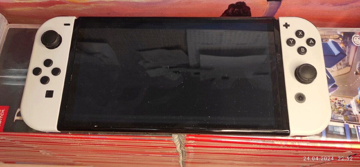  В этом обзоре я рассказал разницу между обычном   nintendo switch и  nintendo switch oled.
