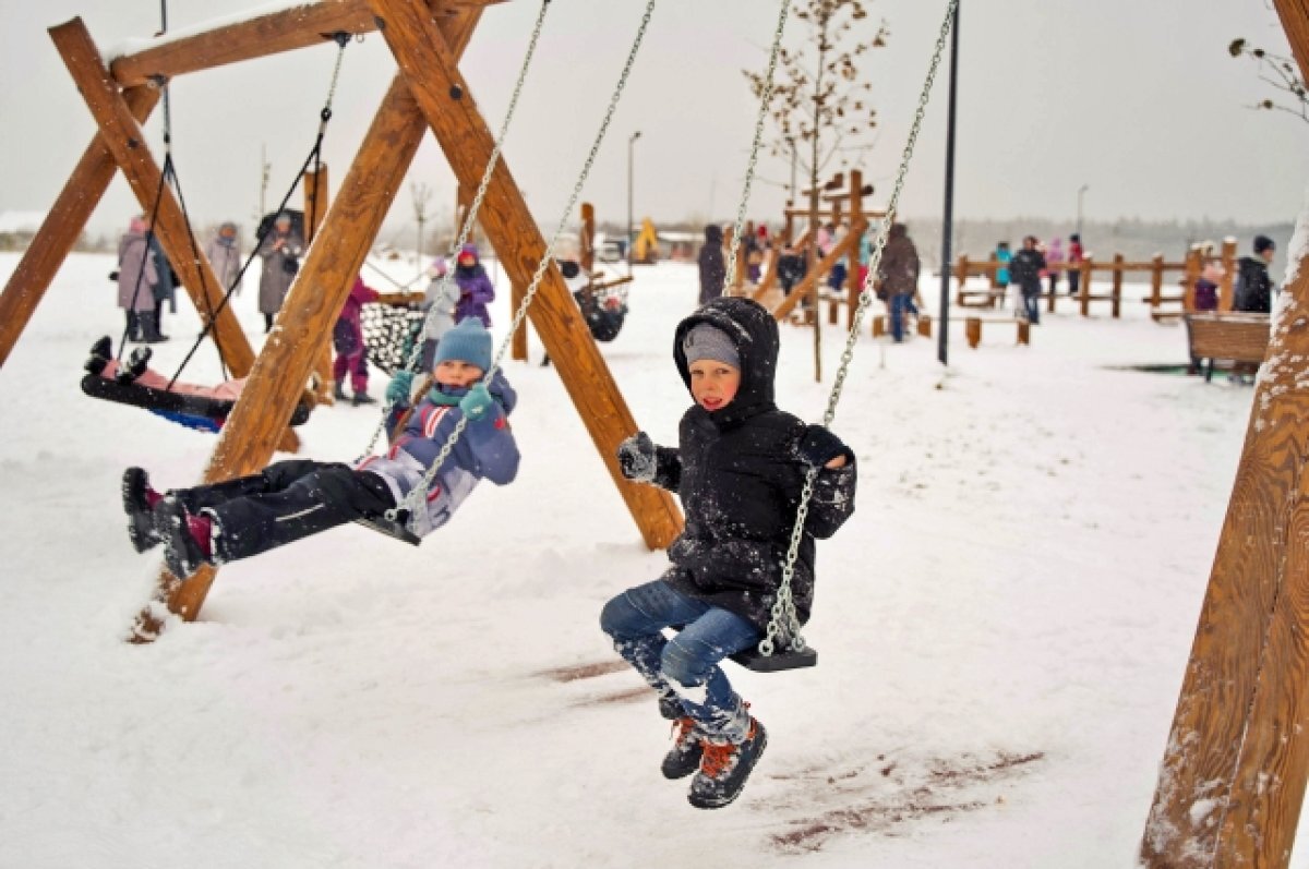    Каждый год для жителей создают новые комфортные пространства. Парк «Зелёный квадрат Пикалёво»