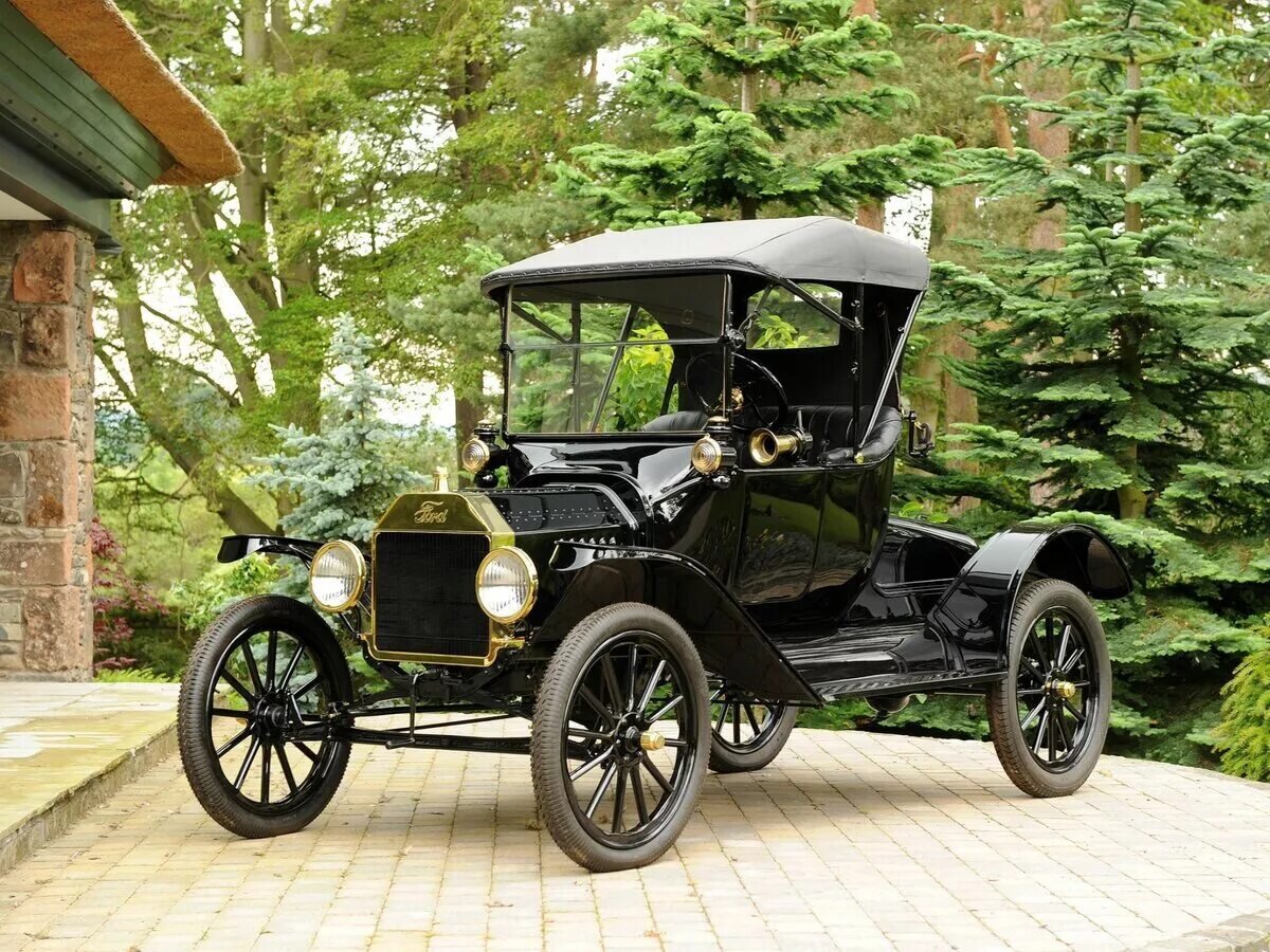 *Ford Model T