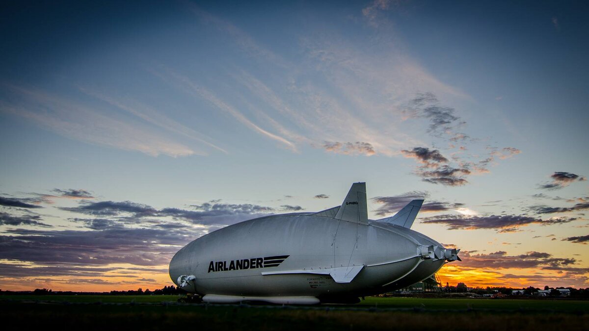 2016 год. Дирижабль Airlander 10 британской компании Hybrid Air Vehicles (HAV). И это восемь (!) лет назад. 