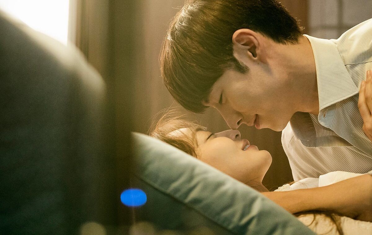 Относись ко мне небрежно дорама дата. Относись ко мне небрежно дорама дата. Полуденное солнце корея дорама. Навиллера дорама поцелуй. Относись ко мне небрежно дорама дата.