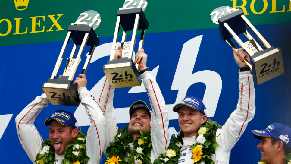 Хюлькенберг выиграл Ле–Ман с Porsche и Зайдлем в 2015 году