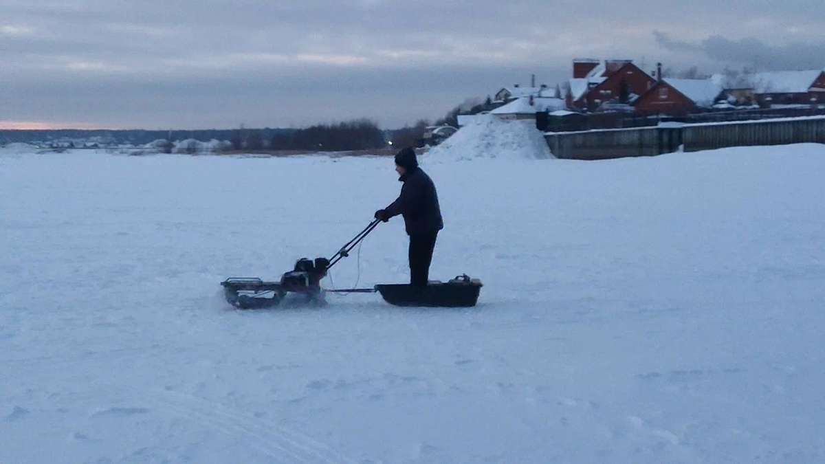 Выезд на лед после настроек внутри дома. 
