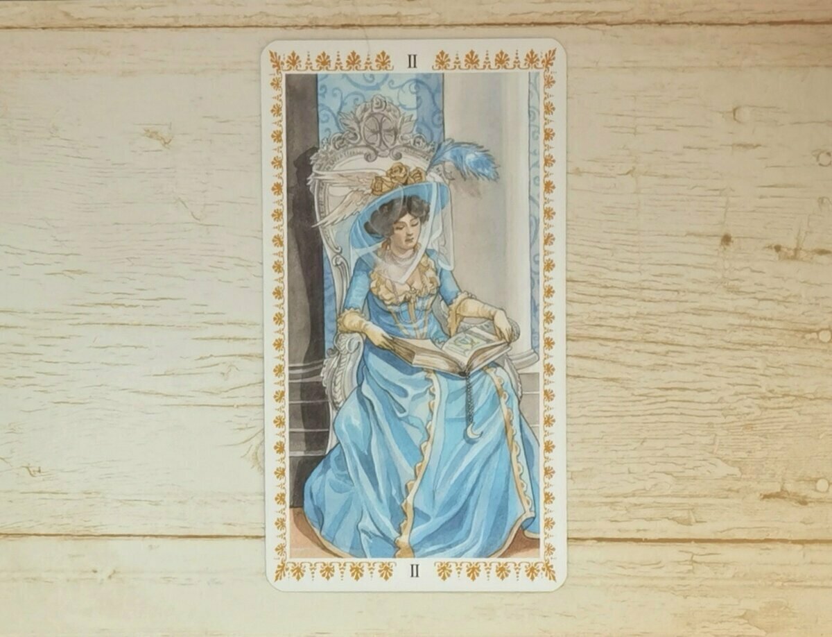Аркан II "Жрица". "Романтическое Таро".