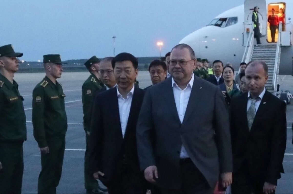    Мельниченко: в Пензе встретили делегацию провинции Шэньси из КНР