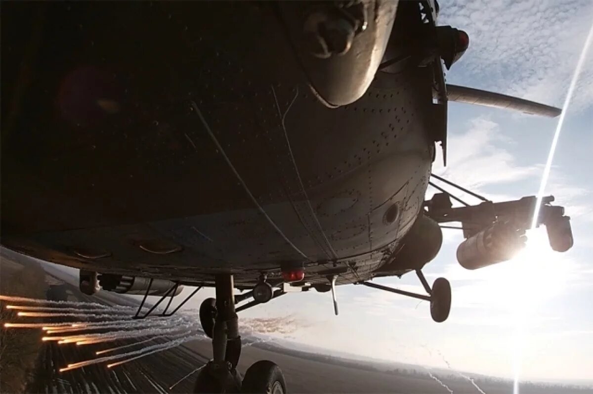    Российская авиация нанесла удары по местам базирования боевиков в Сирии