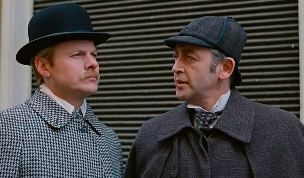 Сказать, что многосерийный фильм "Приключения Шерлока Холмса и доктора Ватсона" является культовой экранизацией произведений Артура Конана Дойля - это ничего не сказать.