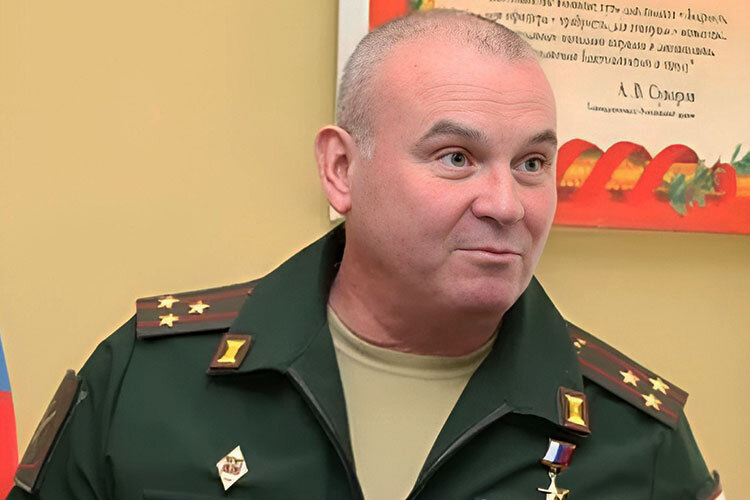    Рустем Клупов: «Для того чтобы было понятно, что происходит на остальных участках фронта, — инициатива находится в наших руках. И главный смысл, который в этом заложен, — мы умеем сосредотачивать усилия на выбранных направлениях».   
Фото: Фото предоставлено Рустемом Клуповым