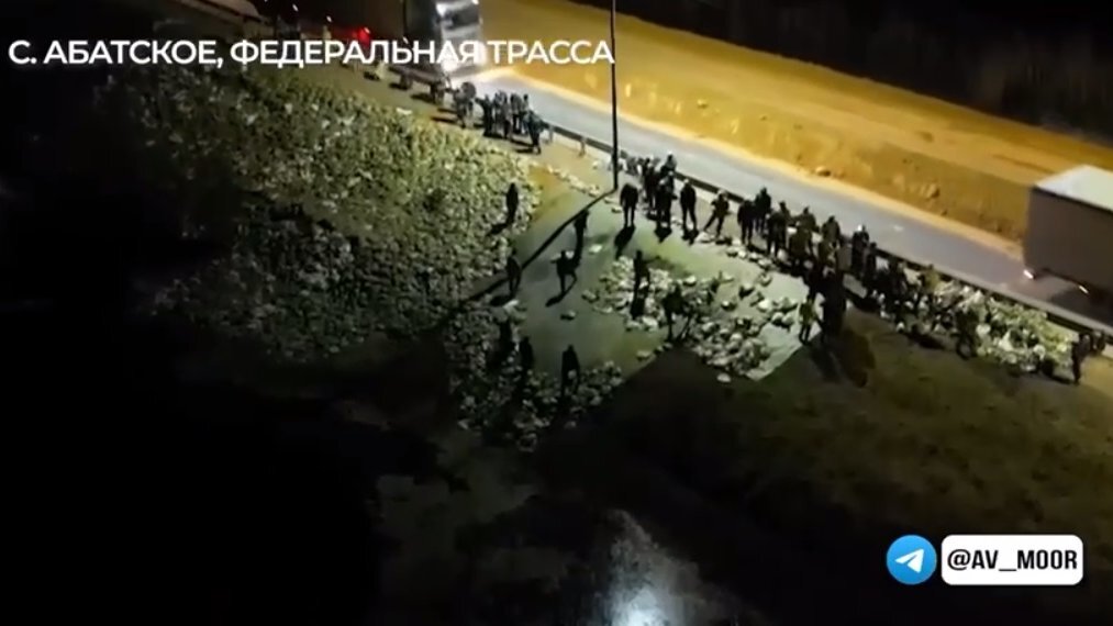    Скриншот видео из блога губернатора А.Моора