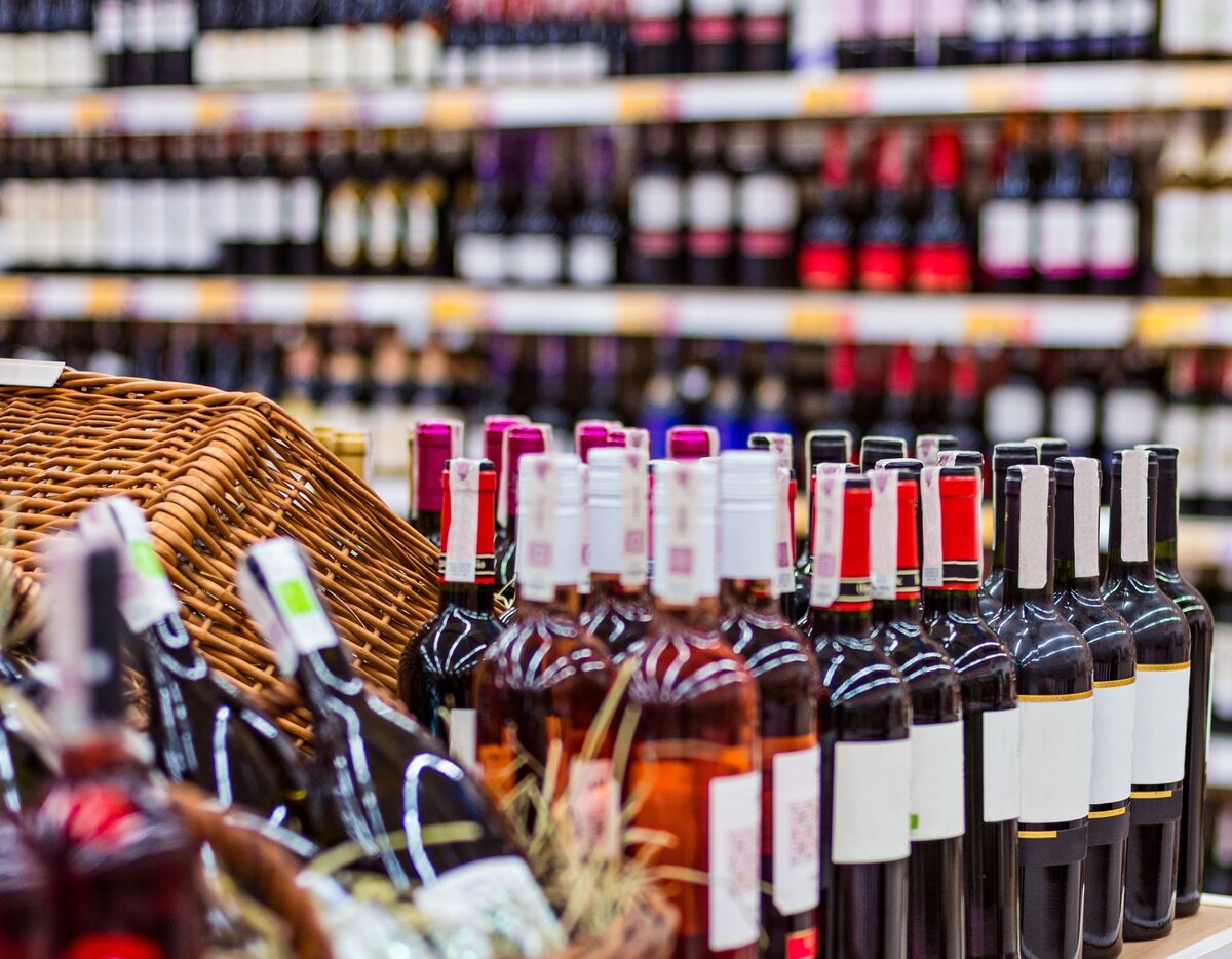 На майских праздниках хотят запретить продажу алкоголя