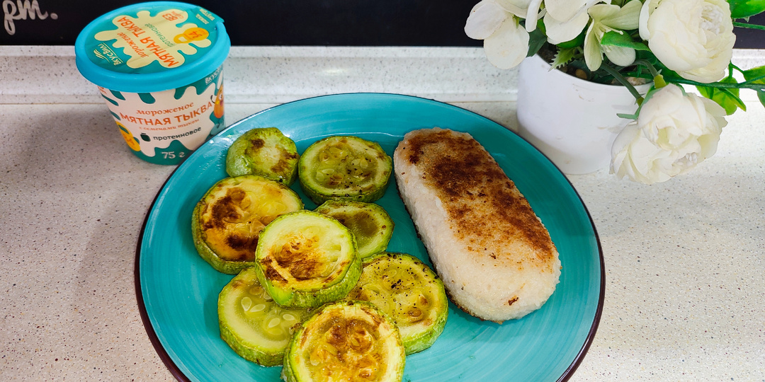 Худею и сушусь. Иду к цели 58 кг. Мои тарелочки. На них сбросила уже 3,5 кг 😊