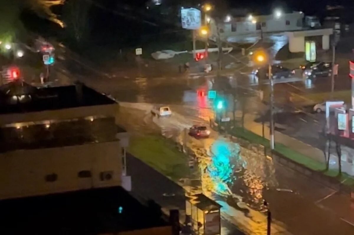    В Твери ночью после ливня вновь затопило несколько улиц