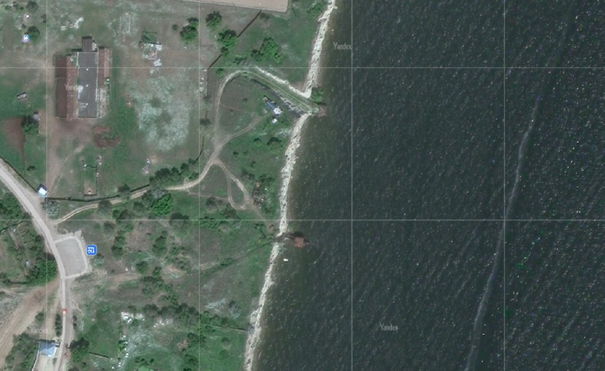 Локация протяжённая и имеет много интересных точек.