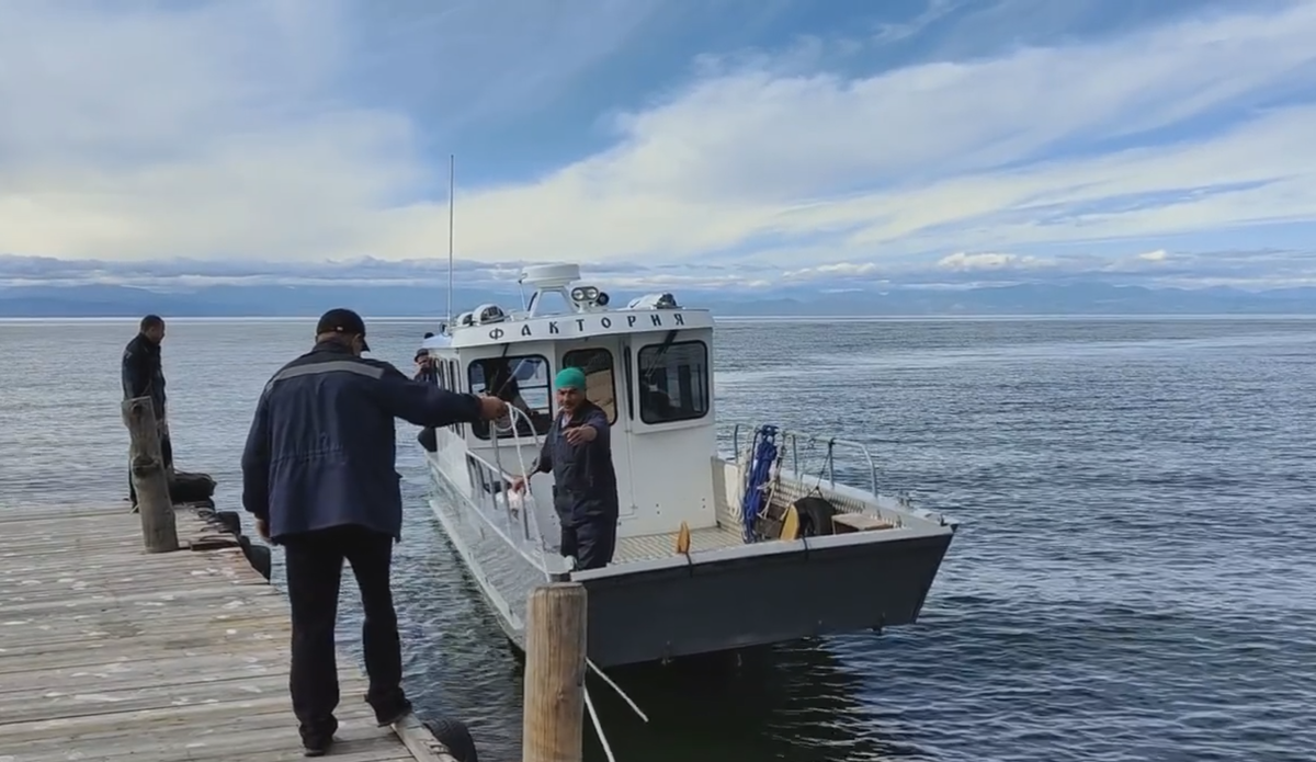 Доставка до Хакус на катере