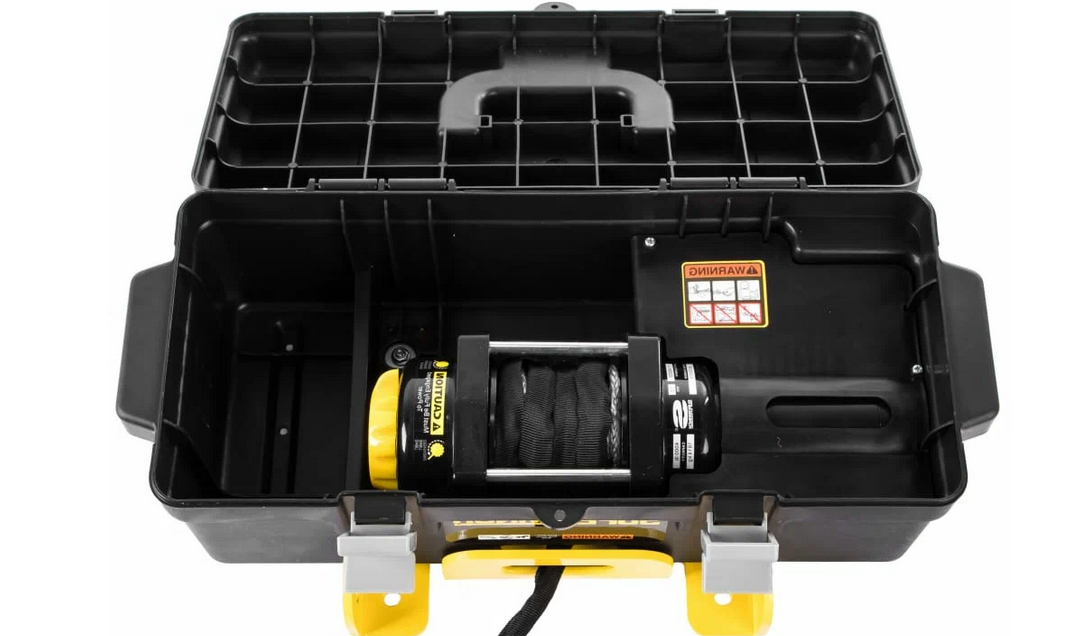 Переносная лебедка в коробке Superwinch Winch2Go 4000 W1484
