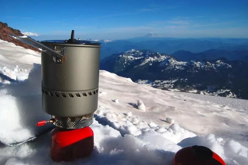 Какую посуду взять в поход.