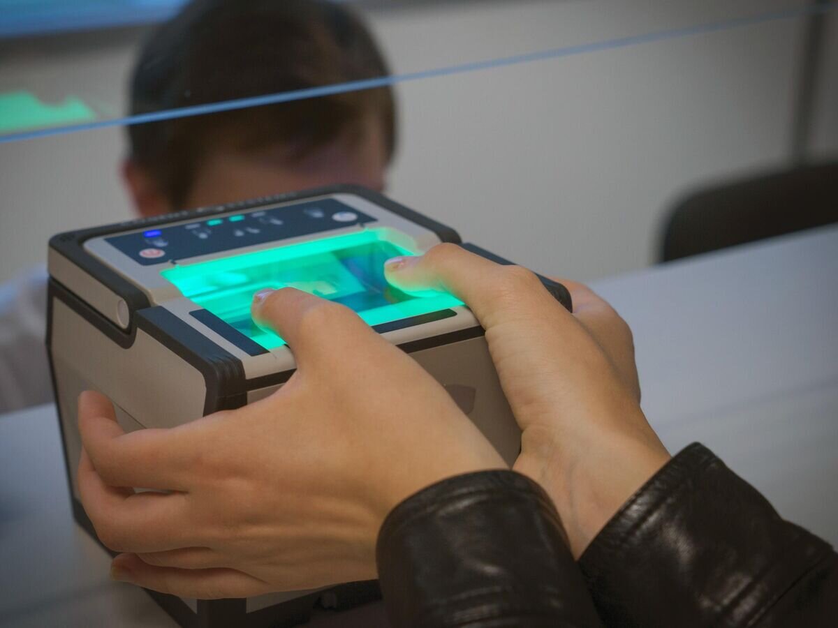    Снятие биометрических данных© РИА Новости / Алексей Даничев