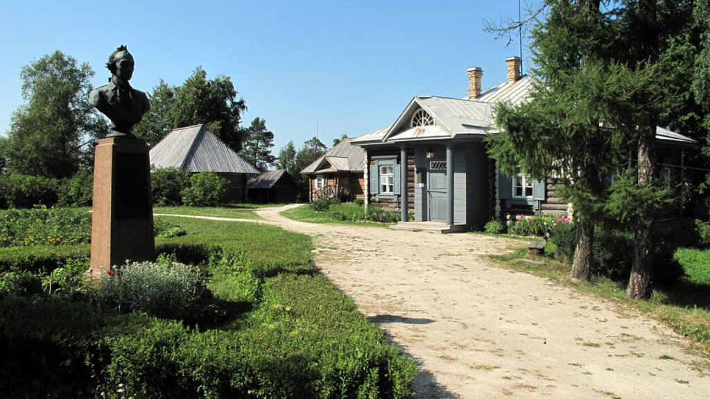 Музей Суворова (Кончанское-Суворовское). Фото: UR3IRS / wikipedia.org