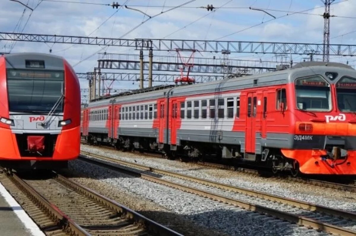    В майские праздники на СвЖД будут курсировать дополнительные электрички