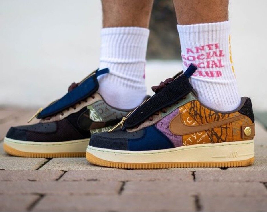 Nike dunk travis scott черные. Nike air force 1 x travis scott. Nike air force travis scott. Кроссовки найк трэвис скотт. Кроссовки найк трэвис скотт.