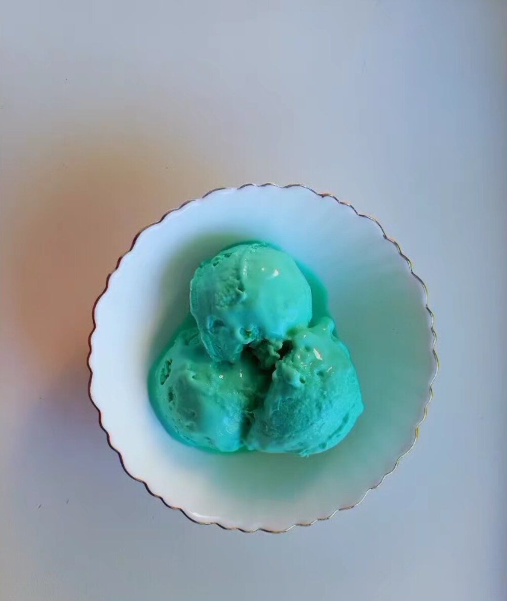 Результат использования инструмента для создания шариков. Нужно приноровиться