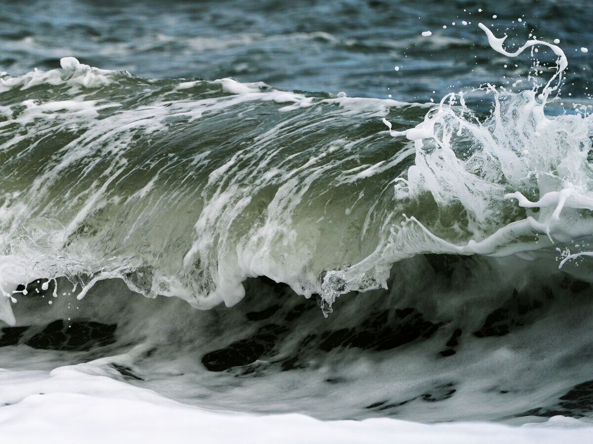    Волны на Черном море в Крыму© РИА Новости / Владимир Астапкович