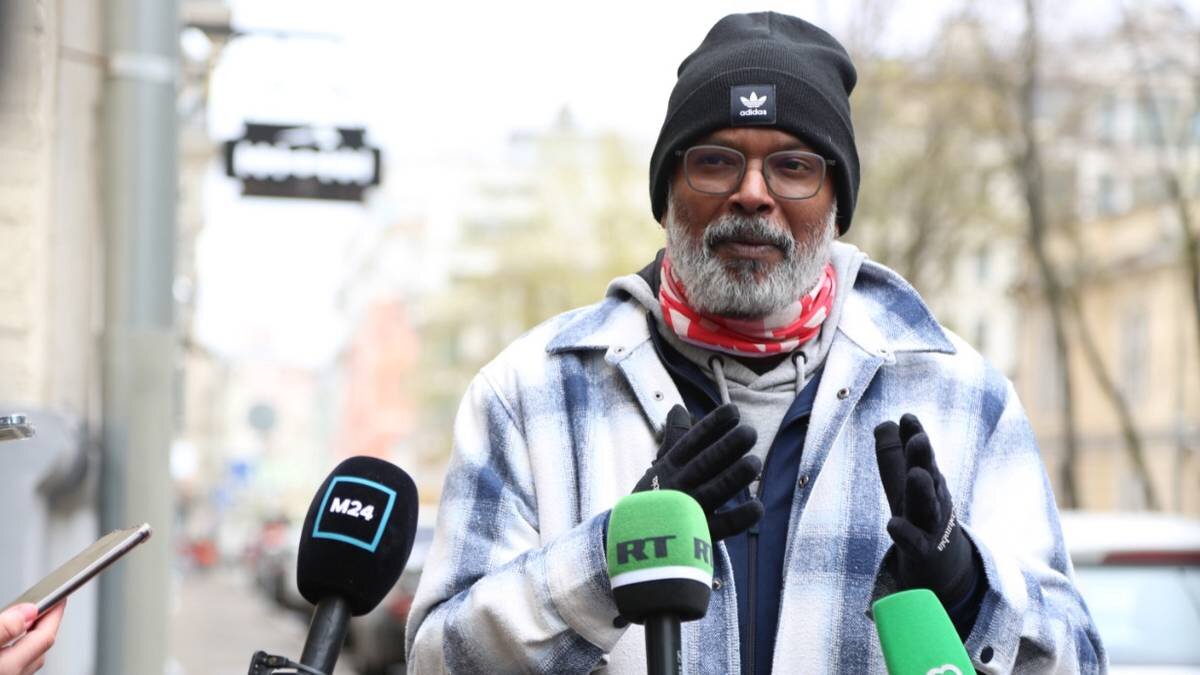    Режиссер индийского фильма «Величайший всех времен» Венкат Прабху / Фото: Наталья Шатохина / Вечерняя Москва