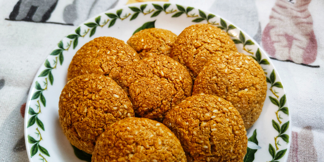 Овсяное печенье с кунжутом (без глютена)