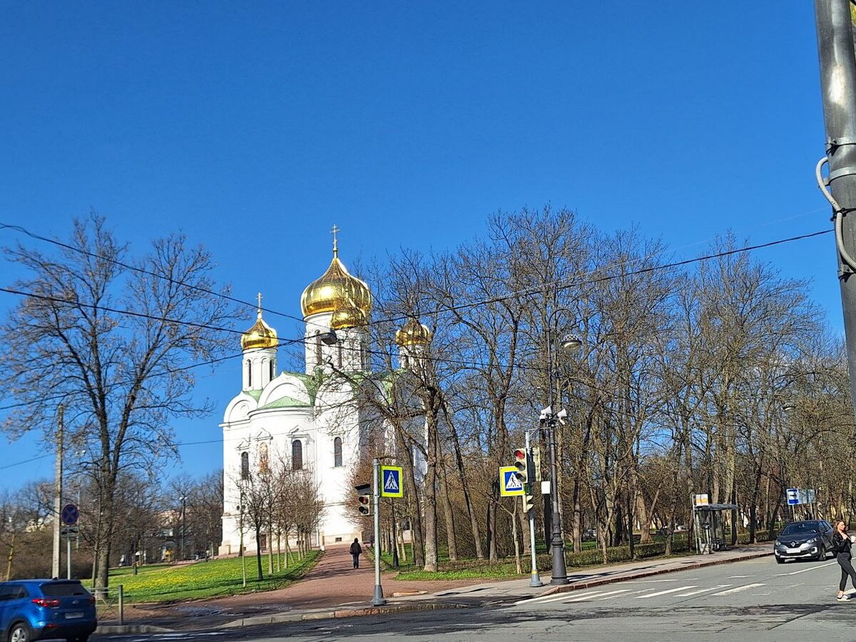 Церковь по пути на форум