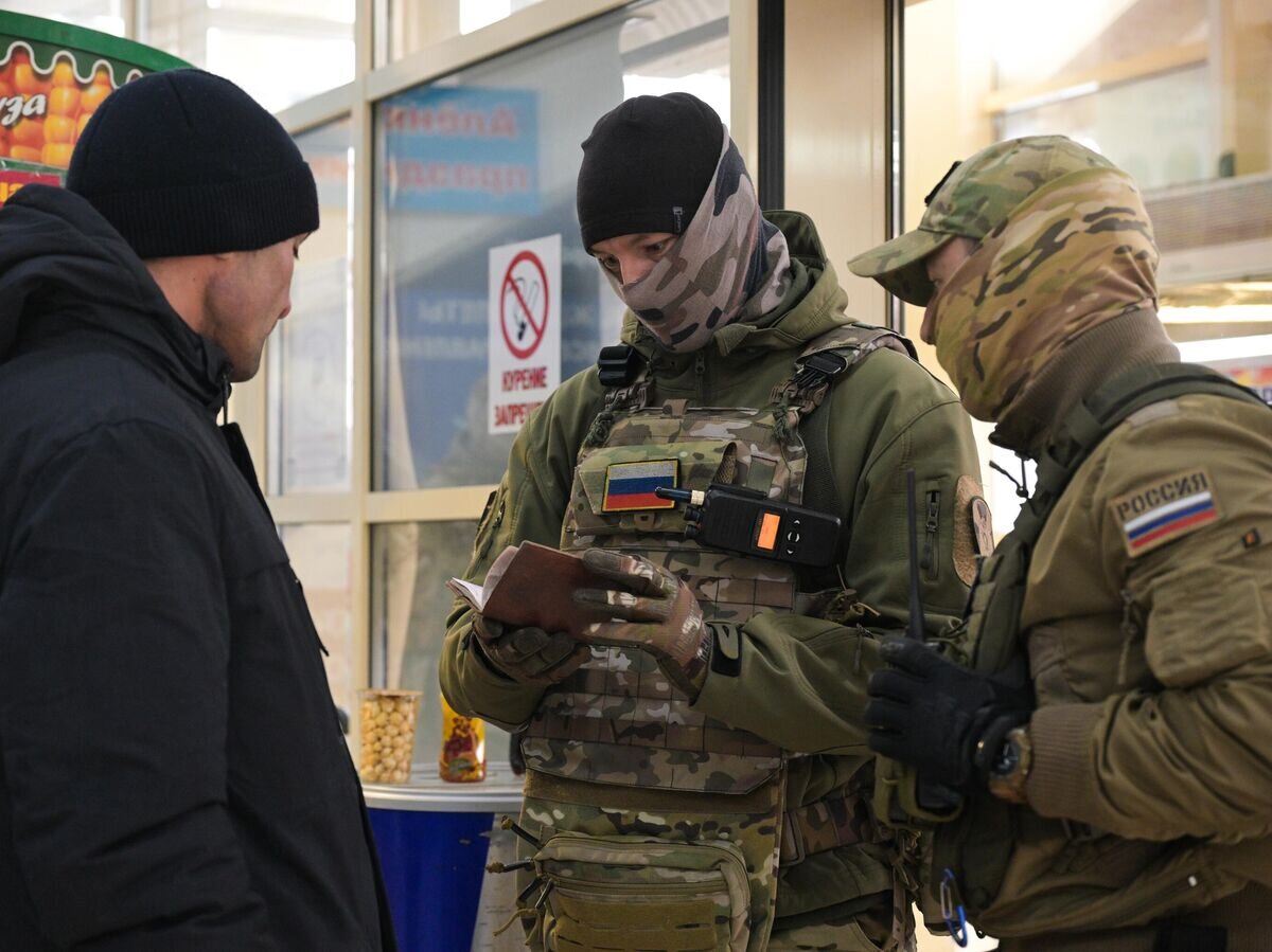 Запрет водить авто и особый режим высылки. Государство взялось за мигрантов  всерьез. Что теперь ждет нелегалов? Полный разбор нового законопроекта |  РИА Новости | Дзен