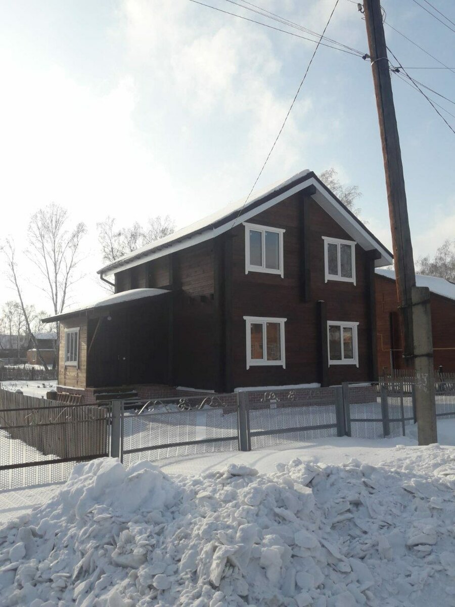 Он понравился мне с первого взгляда какой-то своей брутальностью