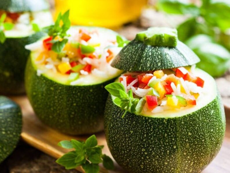 Фаршировать можно чем угодно. 