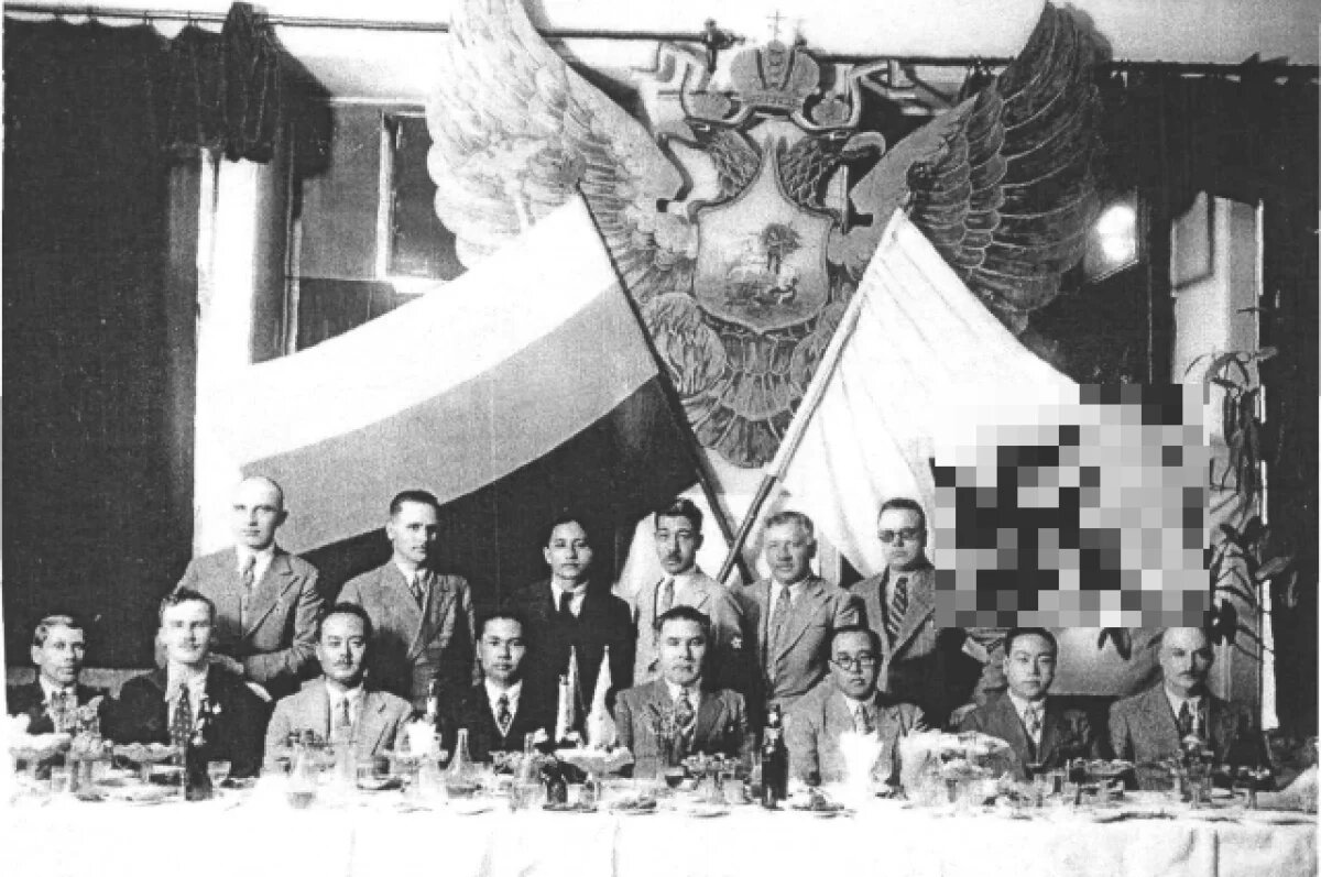    Русский позор.