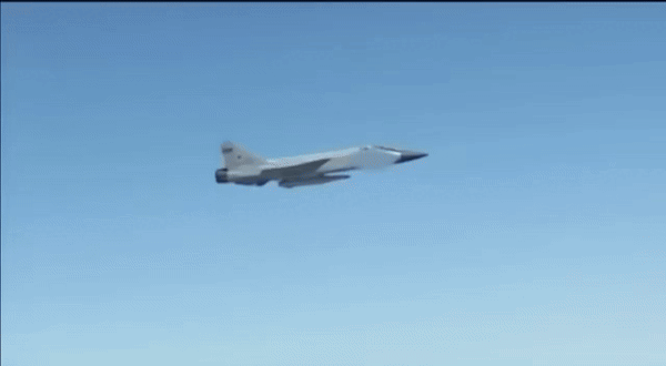    Запуск "Кинжалов". Gif видео ТГ-канала "Мы там есть"