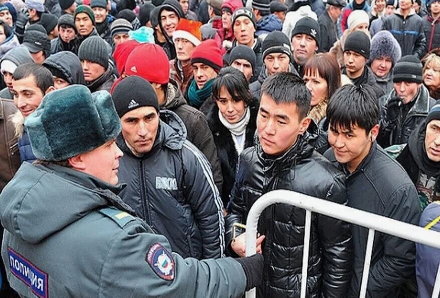Министерство иностранных дел Таджикистана срочно рекомендовало своим гражданам воздержаться от поездок в Россию без острой необходимости. Независимо от вида транспорта.-3